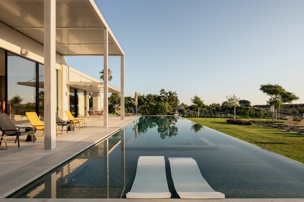 חלום שהפך למציאות - בריכת שחייה מושב משמרת